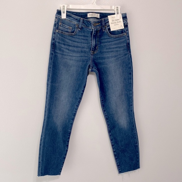 Abercrombie & Fitch Denim - Abercrombie & Fitch super skinny ankle mid-rise jeans size 27/4
